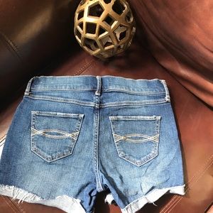 abercrombie kids Bottoms - Abercrombie Kids Distressed Jean Shorts abercrombie kids Bottoms - Abercrombie Kids Distressed Jean Shorts
